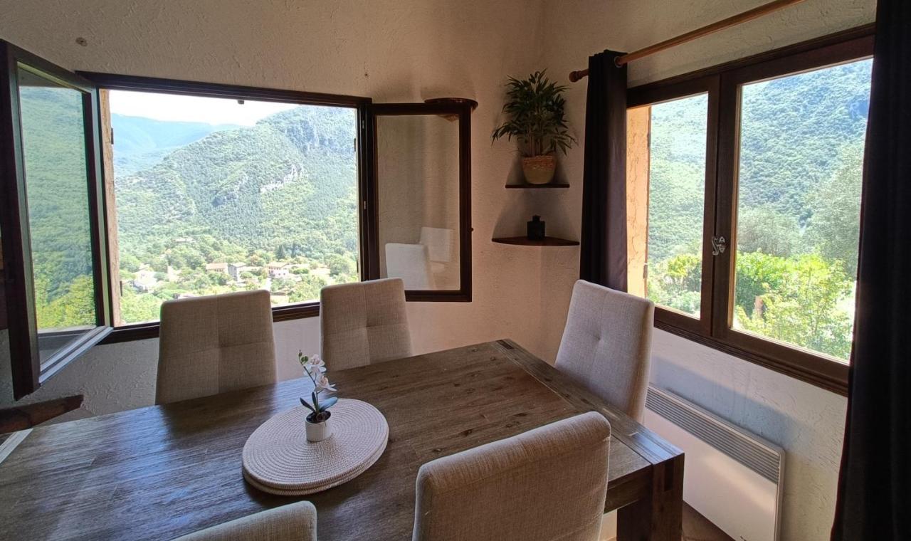 Appartement Privatise Dans Maison Utelle Buitenkant foto